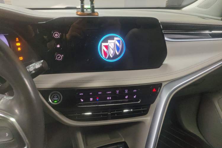 Used Buick Velite 7 2020 652E Connected Smart Edition Audio And AC Panel