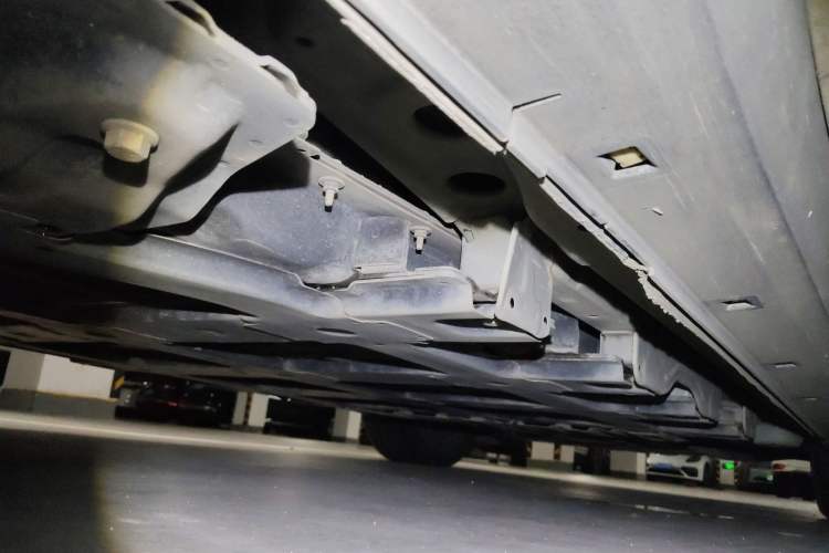 Used Buick Velite 7 2020 652E Connected Smart Car Chassis Rear Right