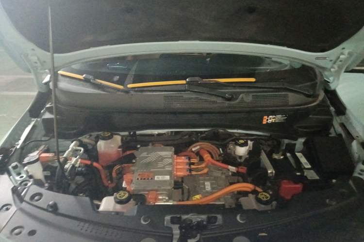 Used Buick Velite 7 2020 652E Connected Smart Car Engine Bay