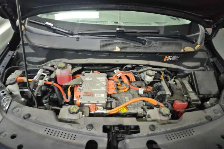 Used Buick Velite 7 2020 652E Connected Smart Car Engine Bay