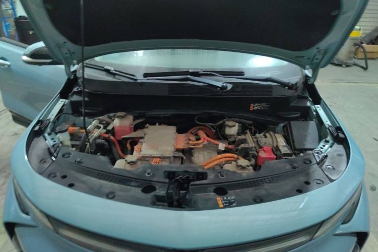 Used Buick Velite 7 2020 652E Connected Smart Car Engine Bay