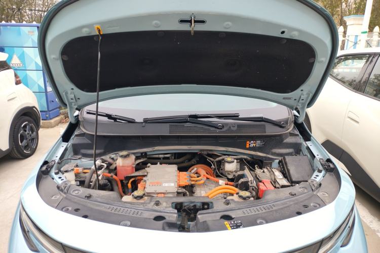 Used Buick Velite 7 2020 652E Connected Smart Car Engine Bay