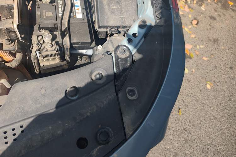 Used Buick Velite 7 2020 652E Connected Smart Car Engine Bay Left