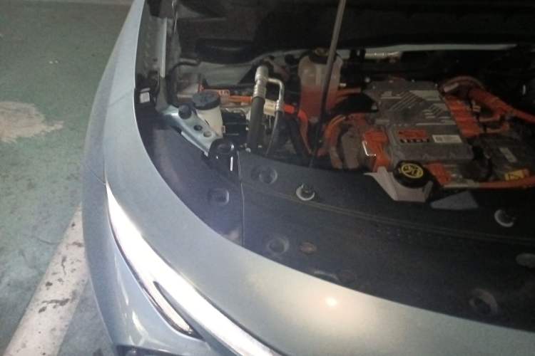 Used Buick Velite 7 2020 652E Connected Smart Car Engine Bay Right