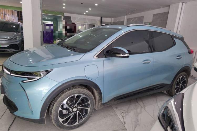 Used Buick Velite 7 2020 652E Connected Smart Car Exterior 3
