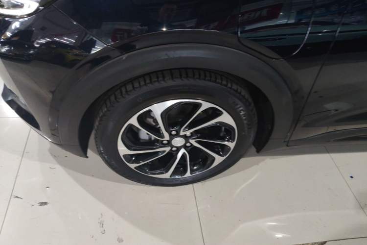 Used Buick Velite 7 2020 652E Connected Smart Edition Exterior 7