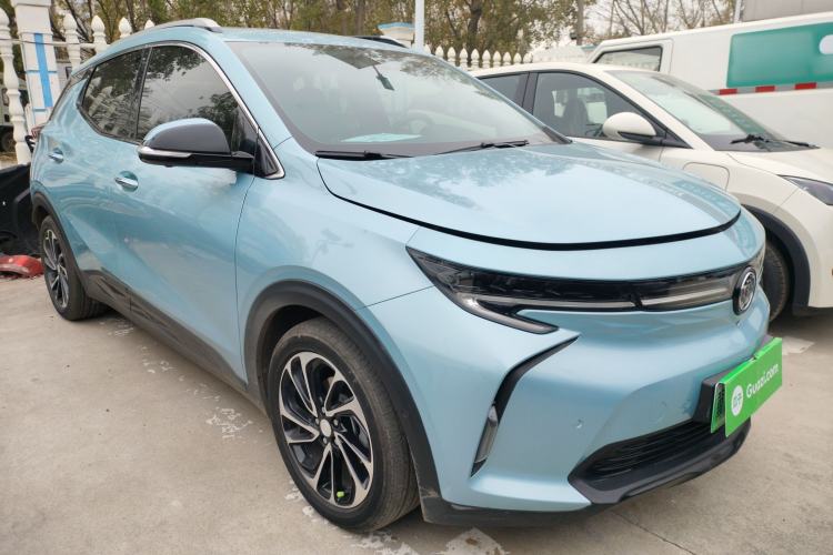 Used Buick Velite 7 2020 652E Connected Smart Car Front Right 45 Deg