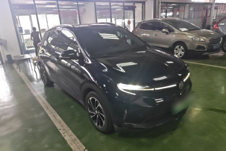 Used Buick Velite 7 2020 652E Connected Smart Car Front Right 45 Deg