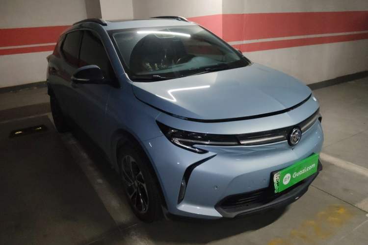 Used Buick Velite 7 2020 652E Connected Smart Car Front Right 45 Deg