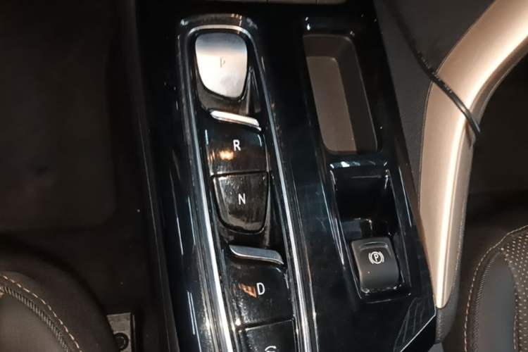 Used Buick Velite 7 2020 652E Connected Smart Car Gear Lever
