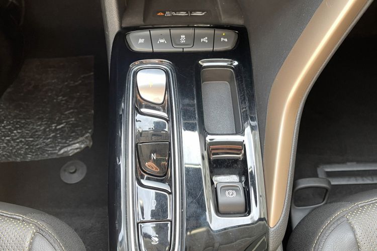 Used Buick Velite 7 2020 652E Connected Smart Car Gear Lever