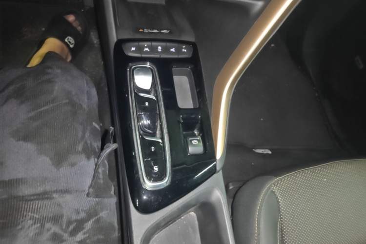 Used Buick Velite 7 2020 652E Connected Smart Car Gear Lever