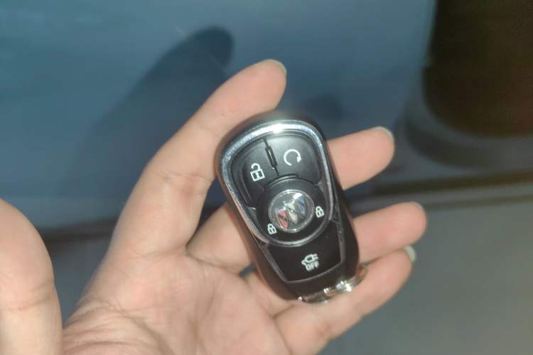 Used Buick Velite 7 2020 652E Connected Smart Car Interior 1