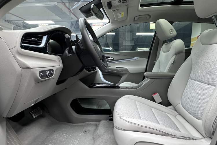 Used Buick Velite 7 2020 652E Connected Smart Edition Interior 2