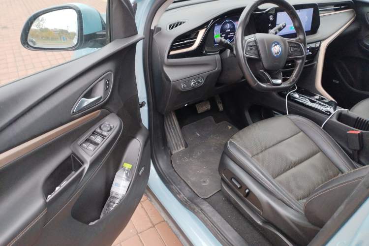 Used Buick Velite 7 2020 652E Connected Smart Car Interior 2