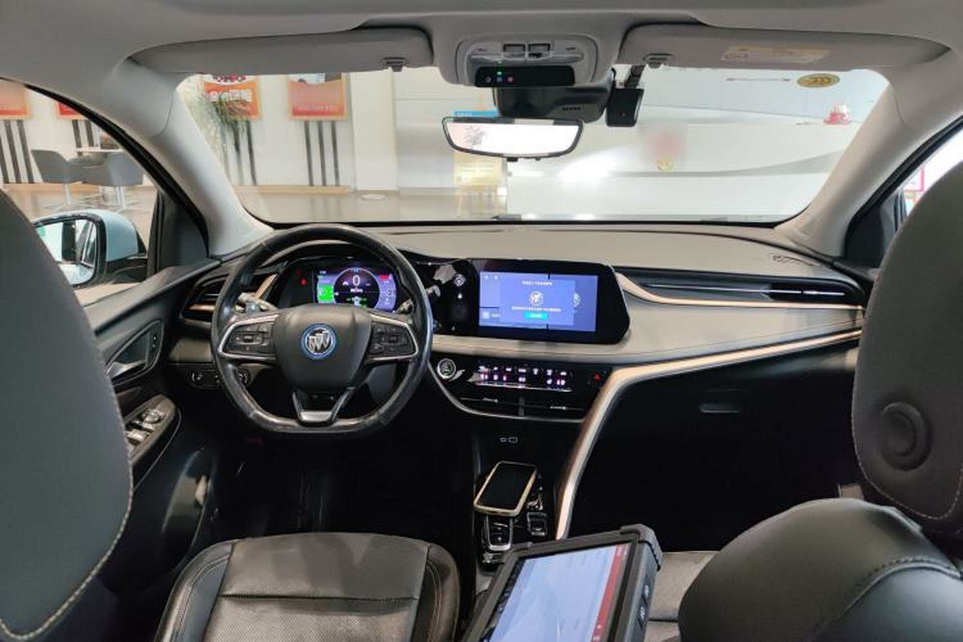 Used Buick Velite 7 2020 652E Connected Smart Car Interior 2