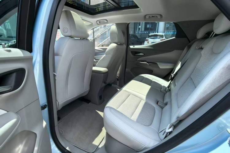 Used Buick Velite 7 2020 652E Connected Smart Edition Interior 2