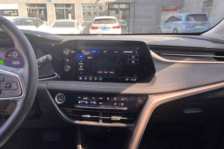 Used Buick Velite 7 2020 652E Connected Smart Car Interior 4