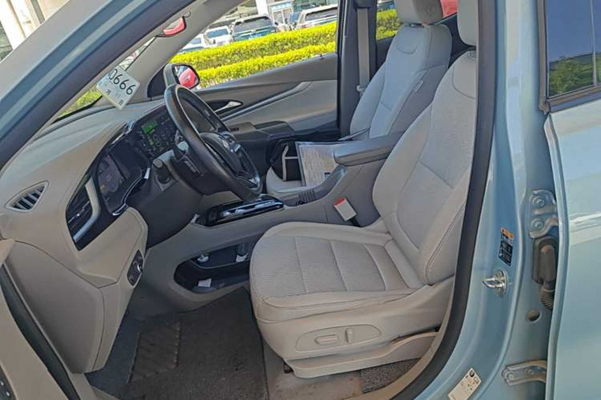 Used Buick Velite 7 2020 652E Connected Smart Edition Left Front Seat