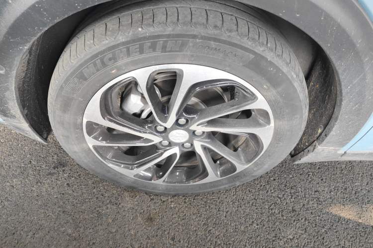 Used Buick Velite 7 2020 652E Connected Smart Car Left Front Wheel Hub