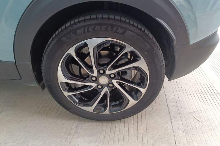 Used Buick Velite 7 2020 652E Connected Smart Car Left Rear Wheel Hub