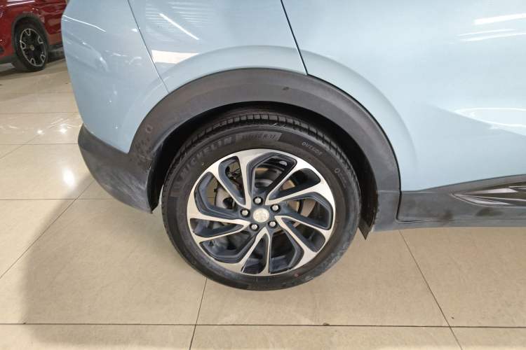 Used Buick Velite 7 2020 652E Connected Smart Car Right Rear Wheel Hub