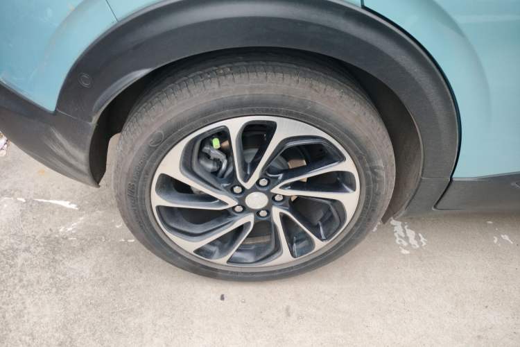 Used Buick Velite 7 2020 652E Connected Smart Car Right Rear Wheel Hub