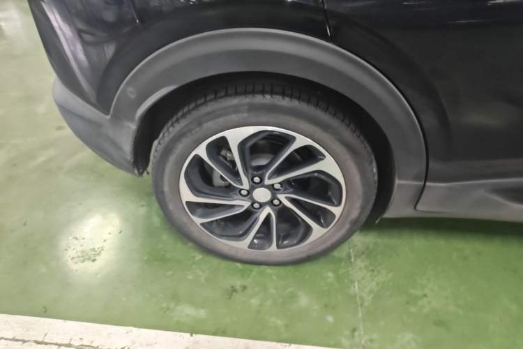 Used Buick Velite 7 2020 652E Connected Smart Car Right Rear Wheel Hub
