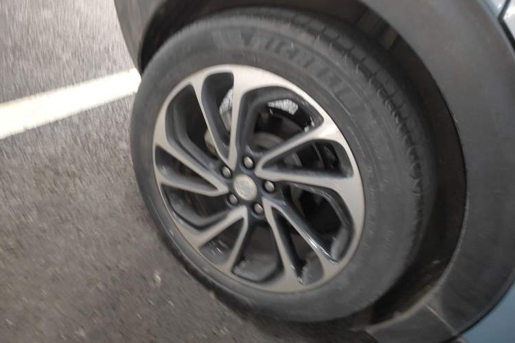 Used Buick Velite 7 2020 652E Connected Smart Car Right Rear Wheel Hub