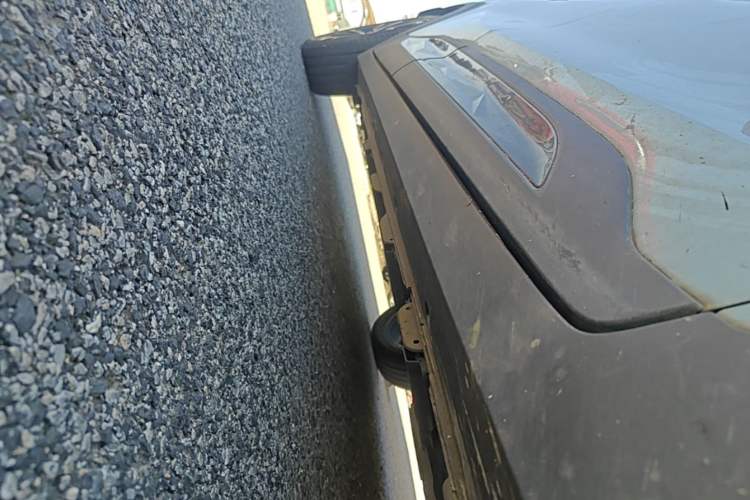 Used Buick Velite 7 2020 652E Connected Smart Edition Right Side Sill