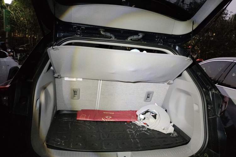 Used Buick Velite 7 2020 652E Connected Smart Car Trunk