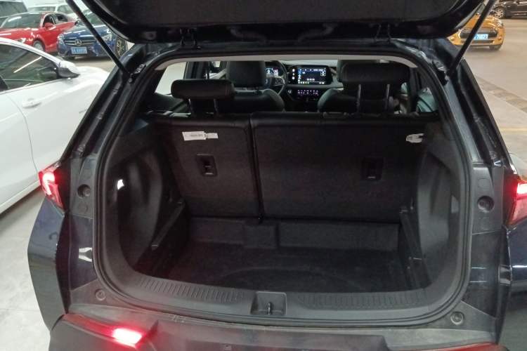 Used Buick Velite 7 2020 652E Connected Smart Car Trunk
