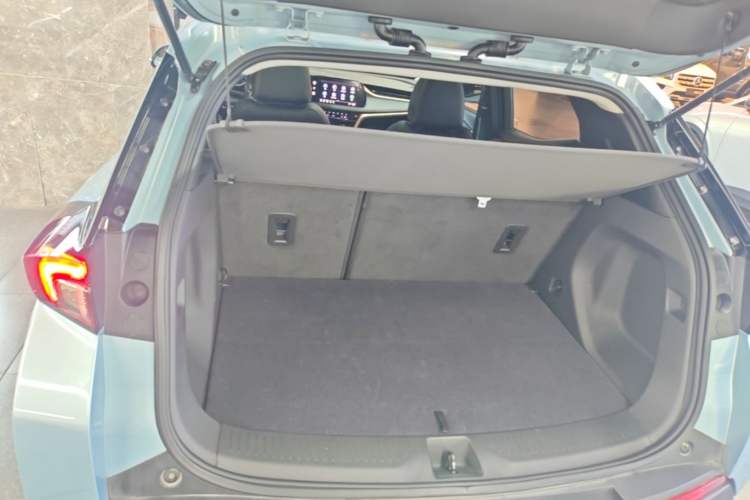 Used Buick Velite 7 2020 652E Connected Smart Car Trunk