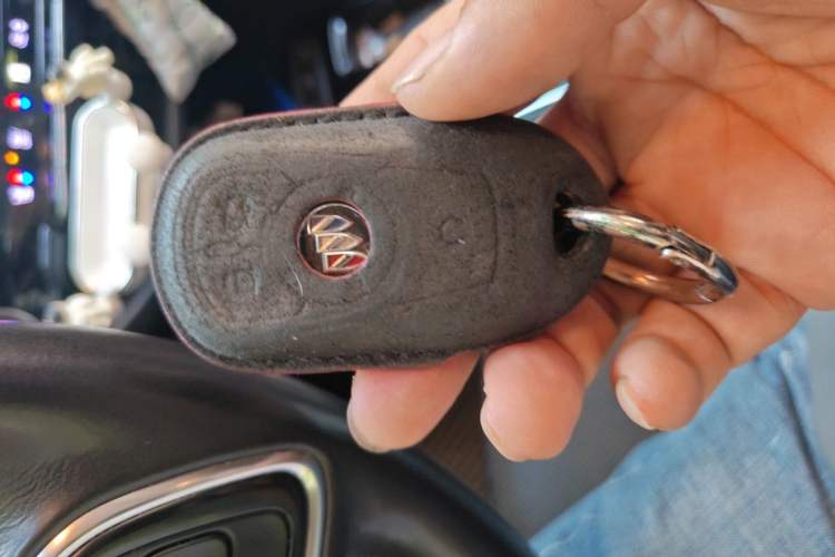 Used Buick Velite 7 2020 652E Connected Smart Car Vehicle Key
