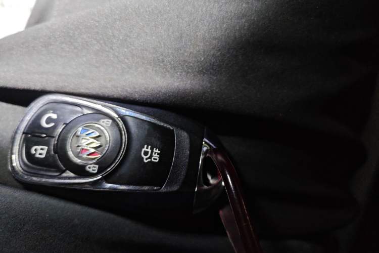 Used Buick Velite 7 2020 652E Connected Smart Car Vehicle Key