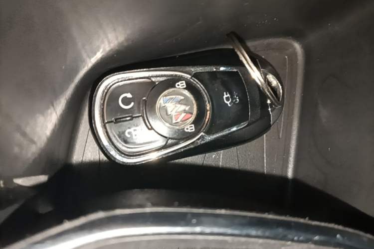 Used Buick Velite 7 2020 652E Connected Smart Car Vehicle Key