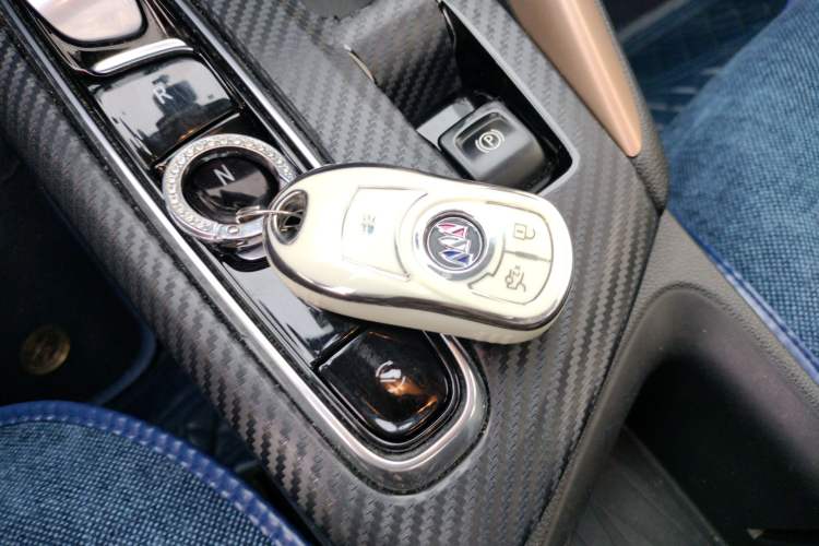 Used Buick Velite 7 2020 652E Connected Smart Car Vehicle Key