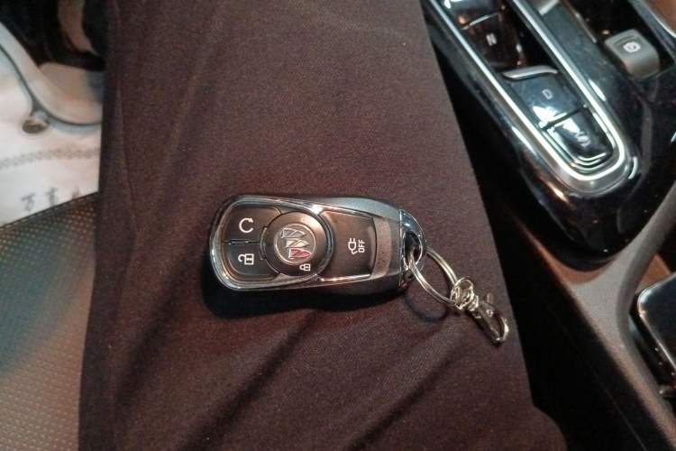 Used Buick Velite 7 2020 652E Connected Smart Car Vehicle Key