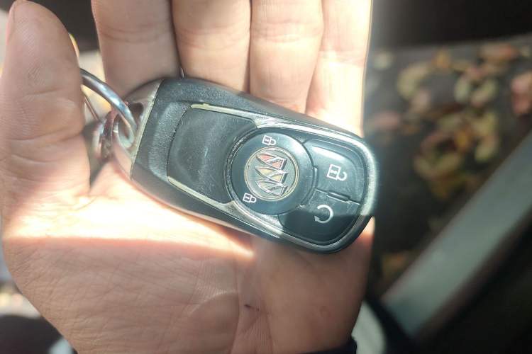 Used Buick Velite 7 2020 652E Connected Smart Car Vehicle Key