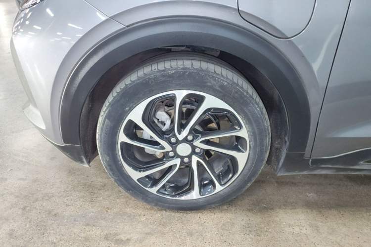 Used Buick Velite 7 2020 652E Connected Smart Edition Exterior 4