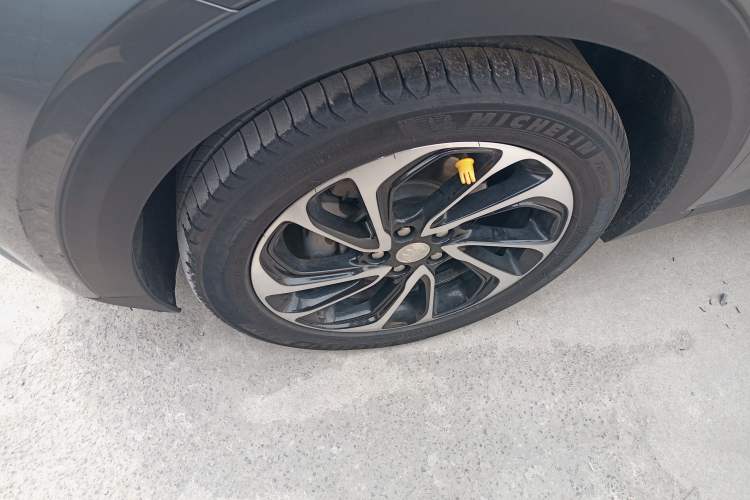 Used Buick Velite 7 2020 652E Connected Smart Edition Exterior 4