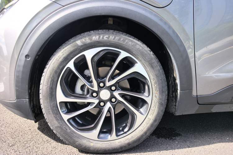 Used Buick Velite 7 2020 652E Connected Smart Car Exterior 7