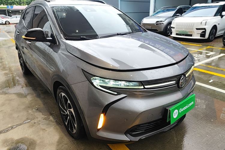 Used Buick Velite 7 2020 652E Connected Smart Car Front Right 45 Deg
