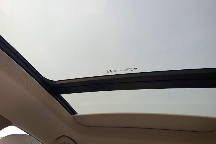 Used Buick Velite 7 2020 652E Connected Smart Edition Headliner