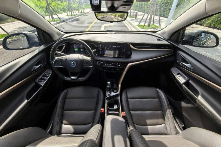 Used Buick Velite 7 2020 652E Connected Smart Car Interior 2