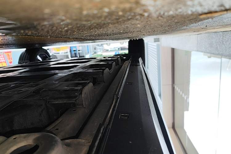Used Buick Velite 7 2020 652E Connected Smart Car Right Side Sill