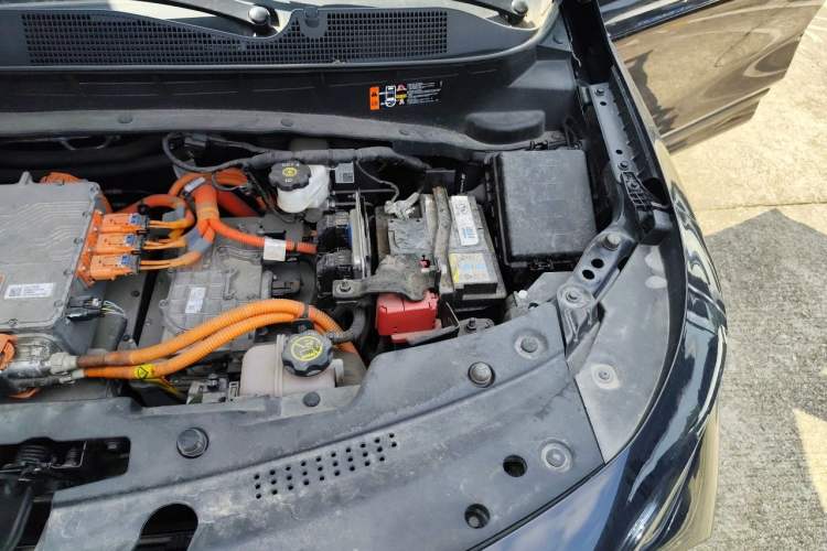 Used Buick Velite 7 2020 652E Connected Smart Car Engine Bay Left
