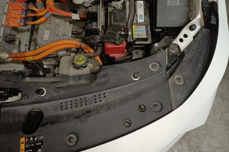 Used Buick Velite 7 2020 652E Connected Smart Car Engine Bay Left