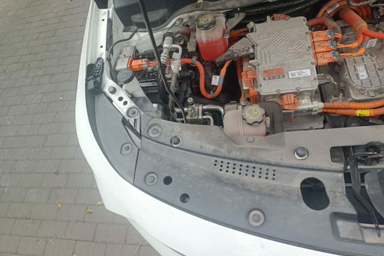 Used Buick Velite 7 2020 652E Connected Smart Edition Engine Bay Right