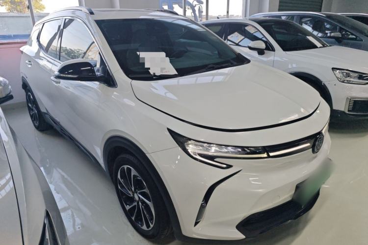 Used Buick Velite 7 2020 652E Connected Smart Edition Front Right 45 Deg
